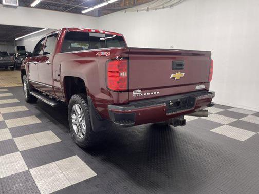 2015 Chevrolet Silverado 2500 High Country