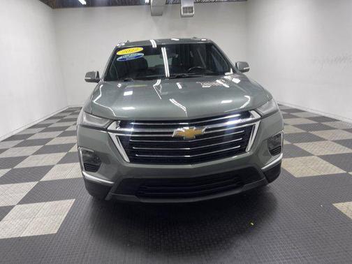 2022 Chevrolet Traverse LT Cloth