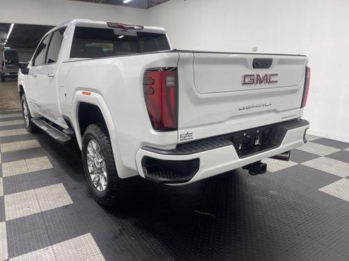 2024 GMC Sierra 3500 Denali