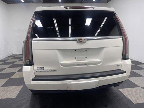 2015 Cadillac Escalade Platinum
