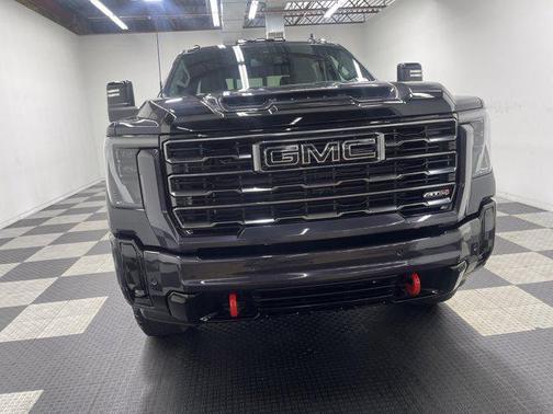 2026 GMC Sierra 2500 AT4