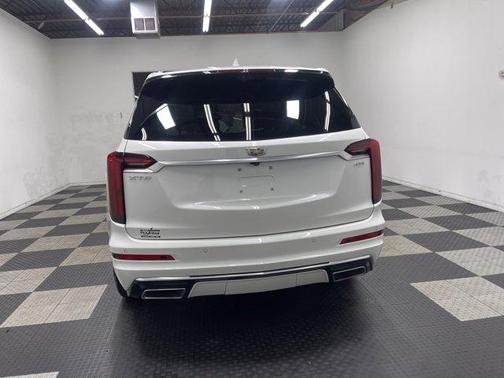 2021 Cadillac XT6 Premium Luxury FWD