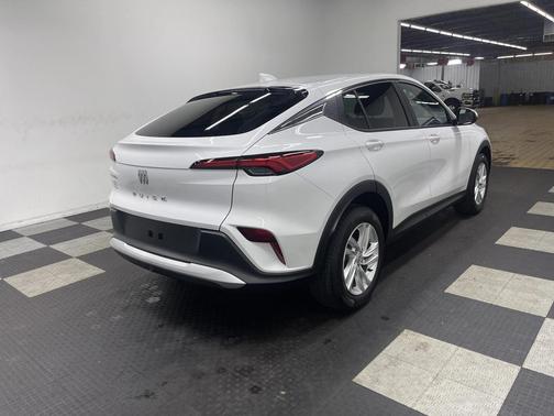 2026 Buick Envista Preferred FWD