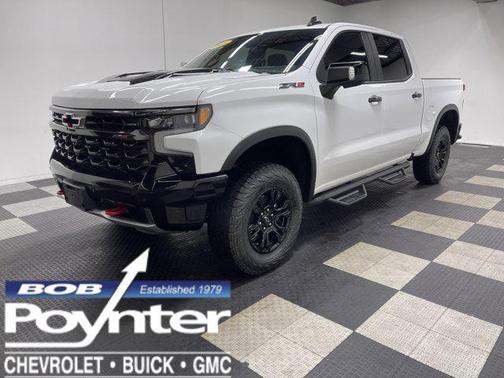 Summit White 2025 Chevrolet Silverado 1500 ZR2