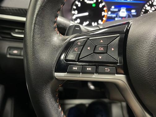 Super Black 2024 Nissan Altima SR FWD