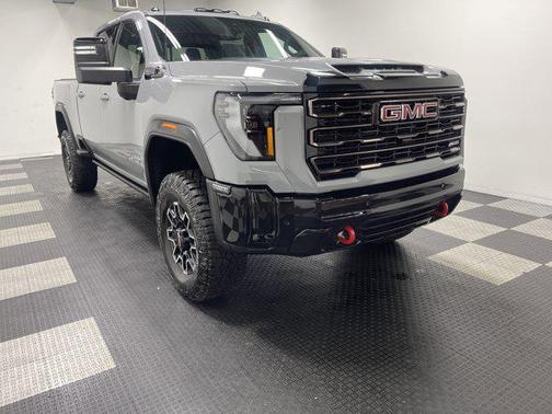 2025 GMC Sierra 2500 AT4