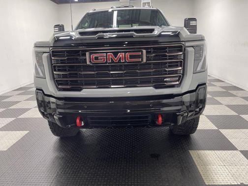 2025 GMC Sierra 2500 AT4