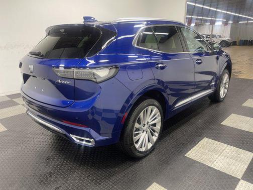 2025 Buick Envision Avenir AWD