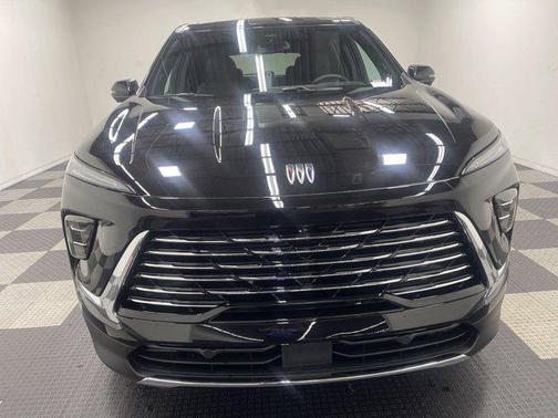 2025 Buick Enclave Preferred FWD