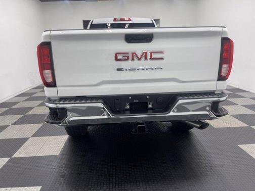 2025 GMC Sierra 3500 Base