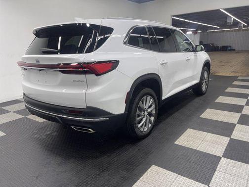 2025 Buick Enclave Preferred FWD