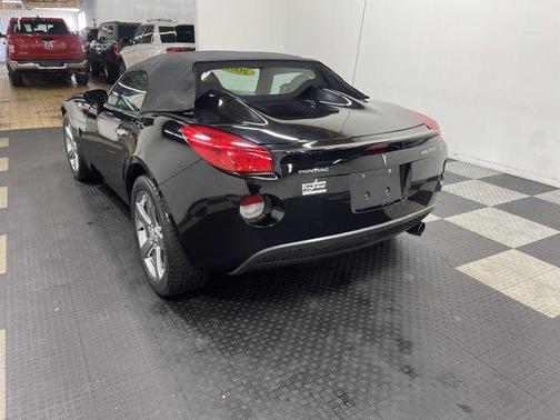 2007 Pontiac Solstice 2dr Convertible