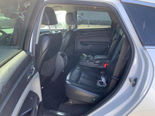 2010 Cadillac SRX Base