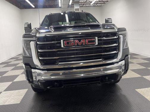 2026 GMC Sierra 2500 SLT
