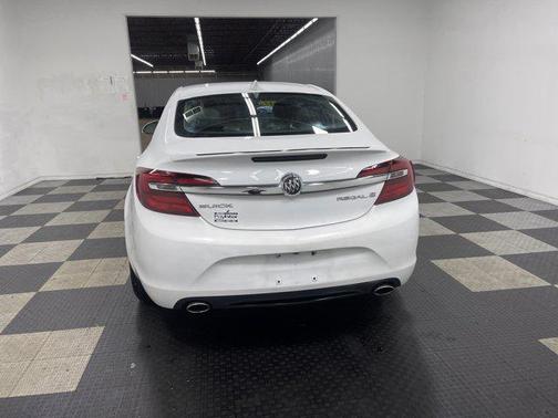 2017 Buick Regal Turbo Sport Touring