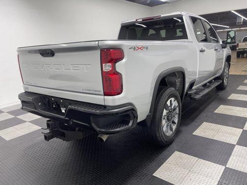 2023 Chevrolet Silverado 2500 Custom