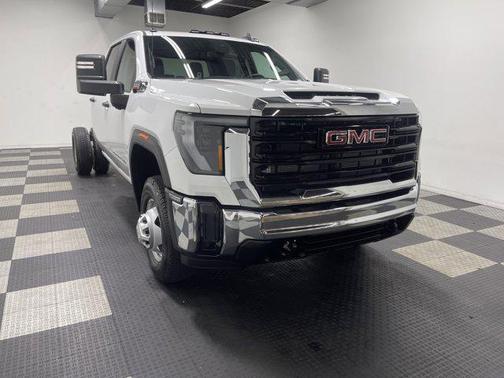 2026 GMC Sierra 3500 Base