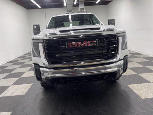 2026 GMC Sierra 3500 Base