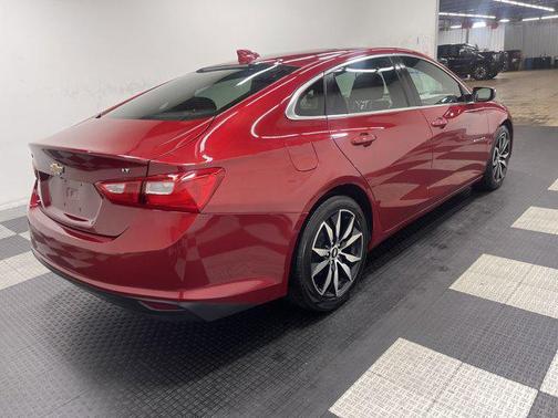 2016 Chevrolet Malibu 1LT