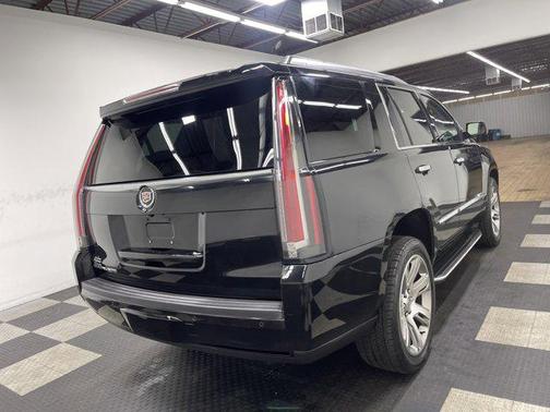 2015 Cadillac Escalade Luxury