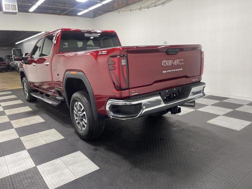 2026 GMC Sierra 3500 SLT