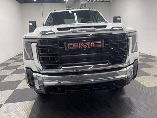 2026 GMC Sierra 3500 Base
