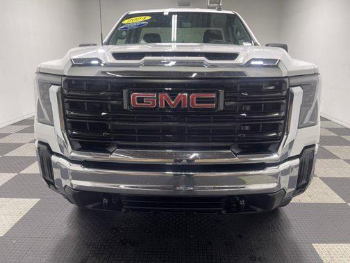 2024 GMC Sierra 3500 Base