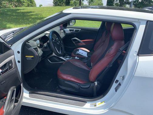 2012 Hyundai Veloster Base
