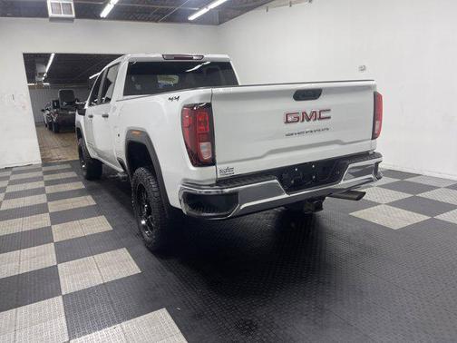 2024 GMC Sierra 2500 Base