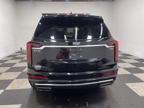 2024 Cadillac XT6 Premium Luxury AWD