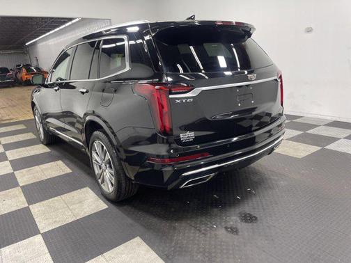 2024 Cadillac XT6 Premium Luxury AWD