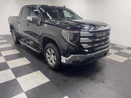 2024 GMC Sierra 1500 SLE