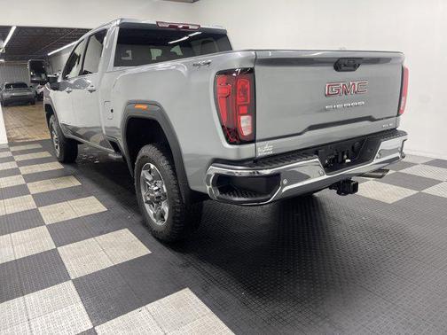 2026 GMC Sierra 2500 SLE