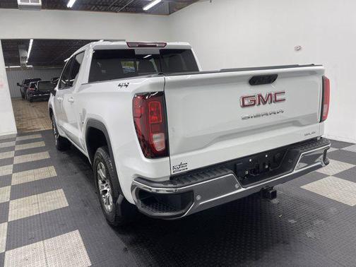 2024 GMC Sierra 1500 SLE
