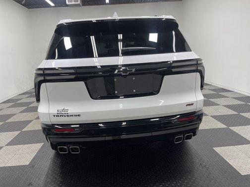 2025 Chevrolet Traverse RS