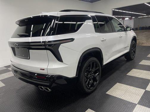 2025 Chevrolet Traverse RS