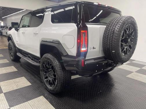 2025 GMC HUMMER EV SUV 2X