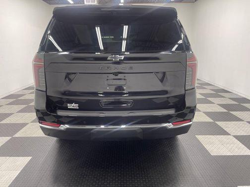 2025 Chevrolet Tahoe LS