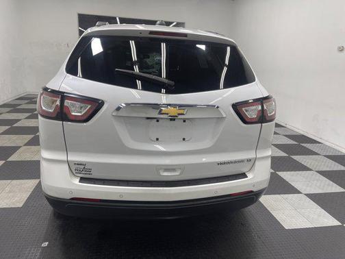 2016 Chevrolet Traverse 2LT