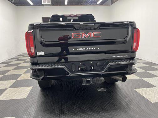 2021 GMC Sierra 2500 Denali