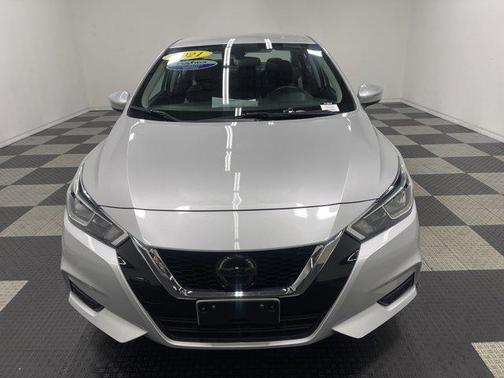 2021 Nissan Versa 1.6 SV