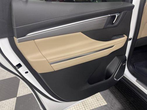 2025 Buick Enclave Preferred FWD