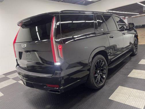 2022 Cadillac Escalade ESV Sport Platinum