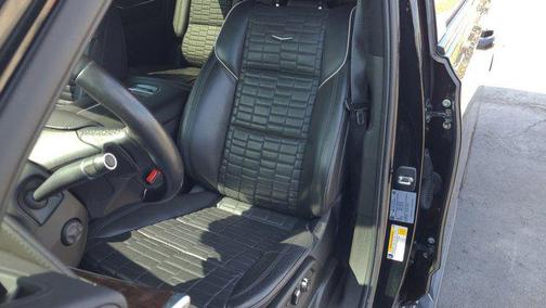 2022 Cadillac Escalade ESV Sport Platinum