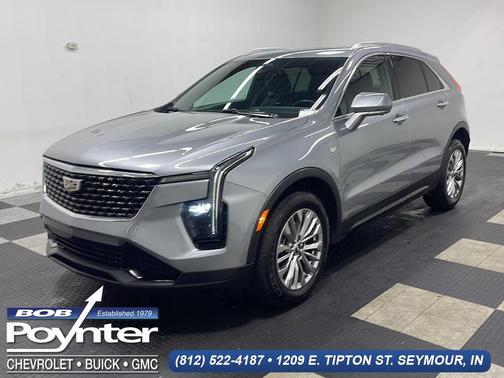 Argent Silver Metallic 2025 Cadillac XT4 Premium Luxury
