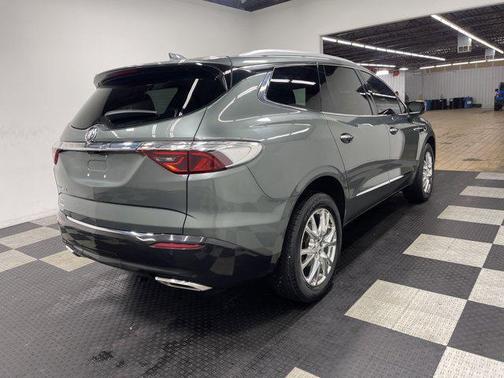 2022 Buick Enclave FWD Premium