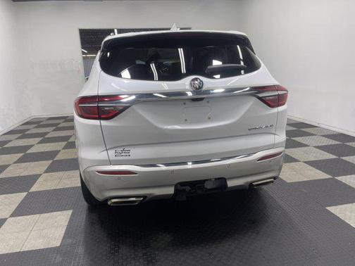 White Frost Tricoat 2019 Buick Enclave Avenir