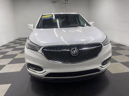 White Frost Tricoat 2019 Buick Enclave Avenir