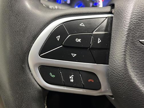 Black 2024 Chrysler Pacifica Touring L