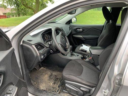 2021 Jeep Cherokee Latitude